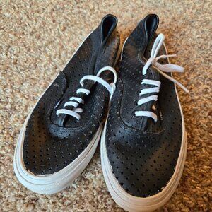 Womens Black Vans Stars